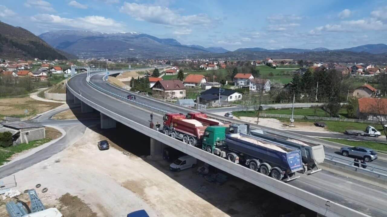 Ispitivanje mostova na petlji Vitez
